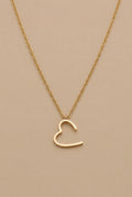 AMORA HEART NECKLACE
