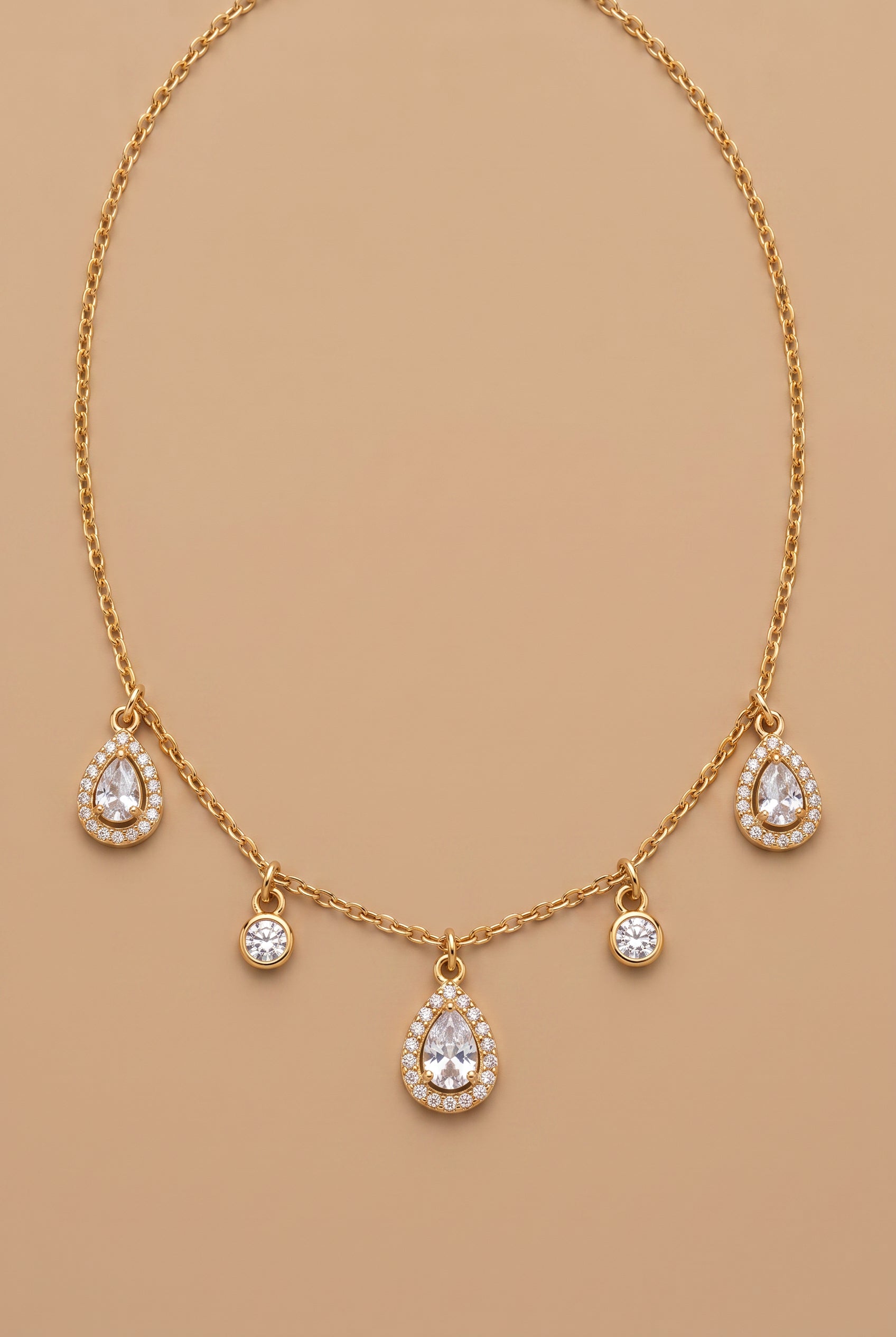 LUSTRE TEARDROP NECKLACE