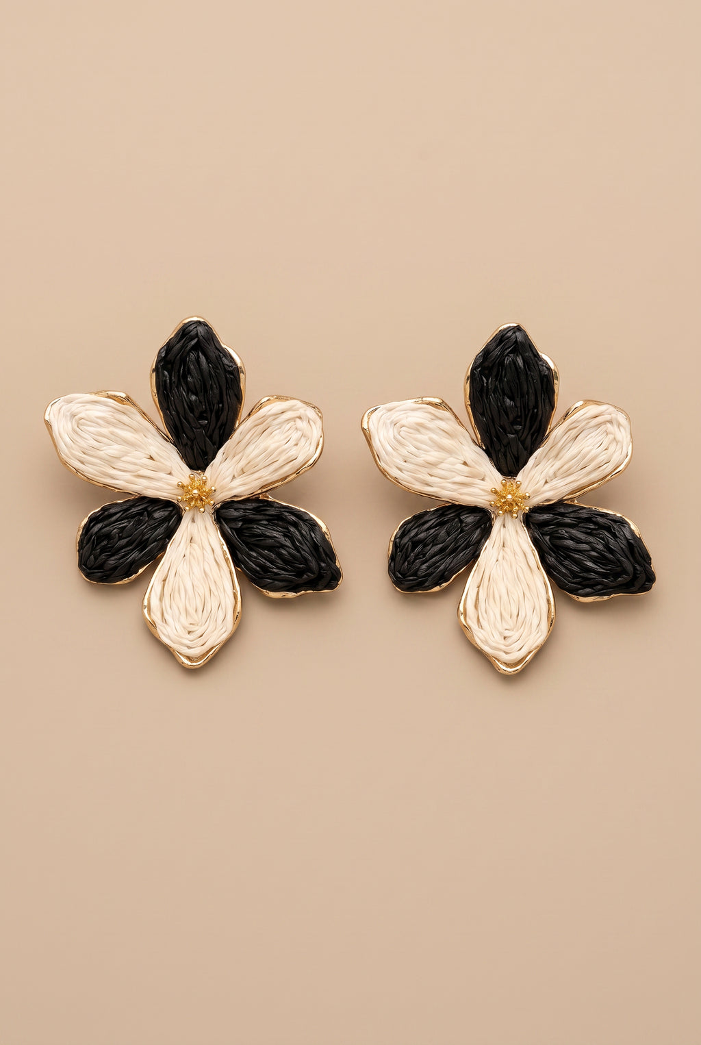 TROPICAL BLOOM RATTAN EARRINGS