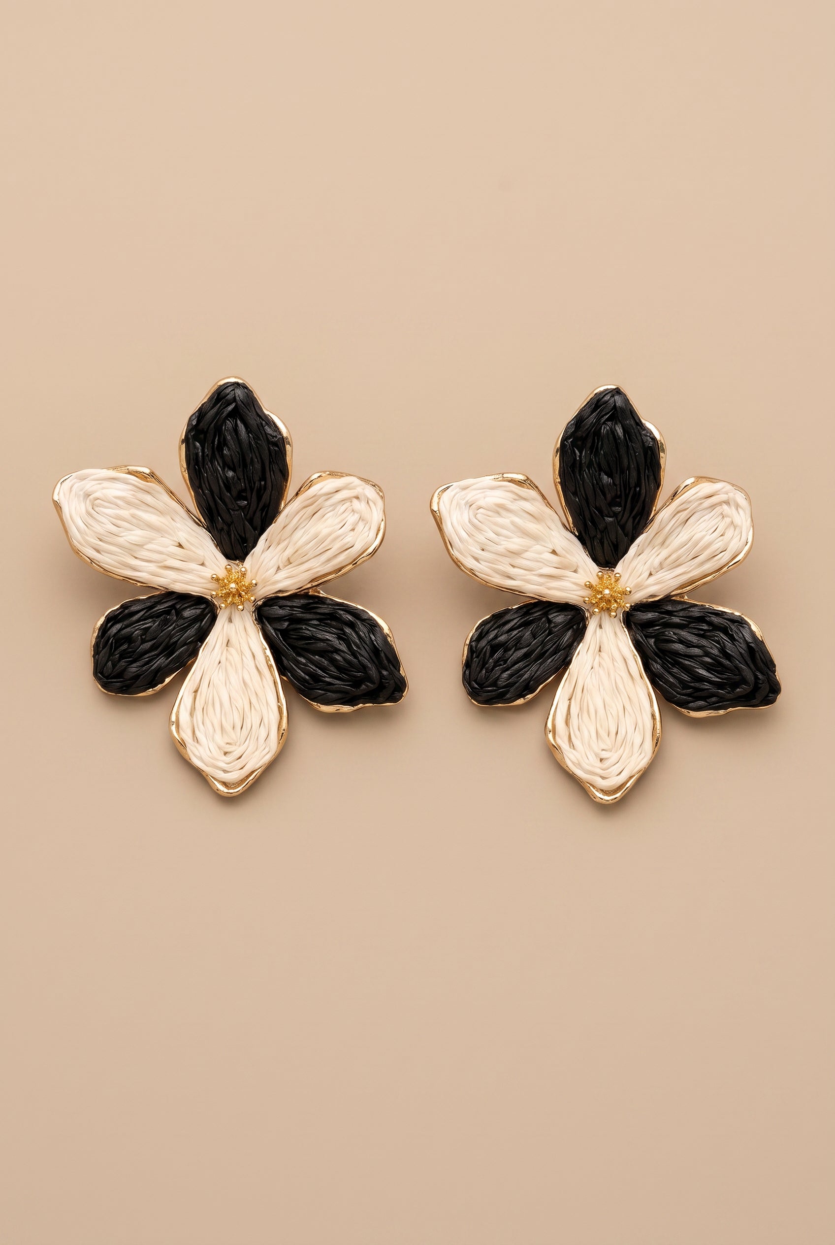 TROPICAL BLOOM RATTAN EARRINGS