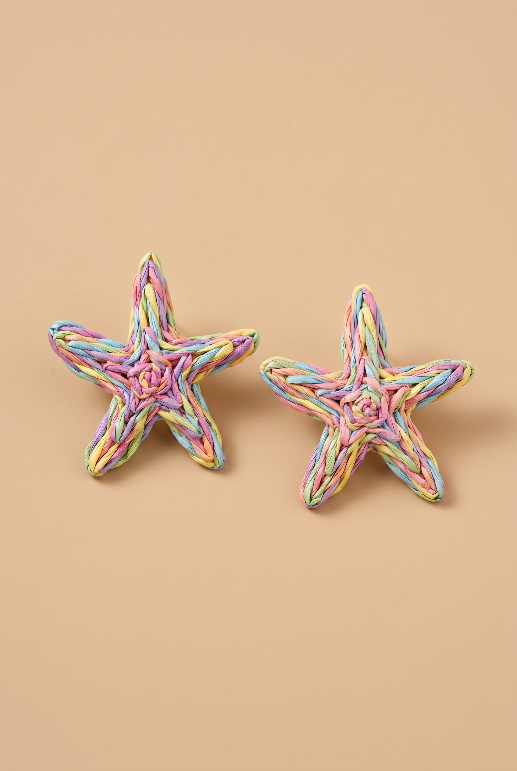 SEASTAR RATTAN EARRINGS
