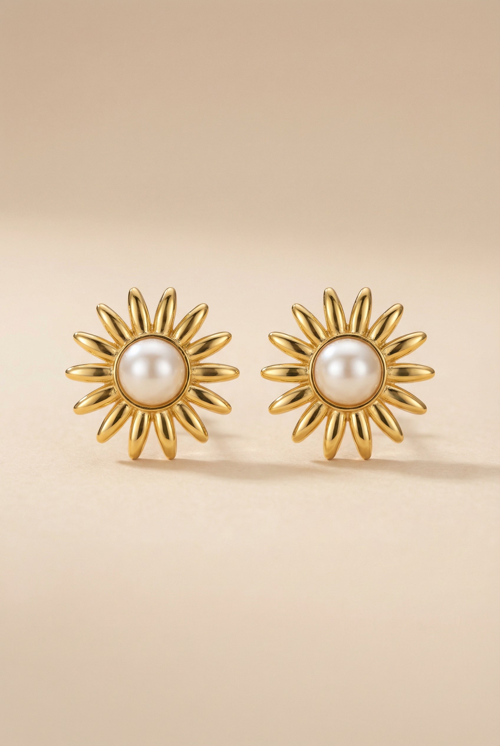Sun Pearl Stud Earrings