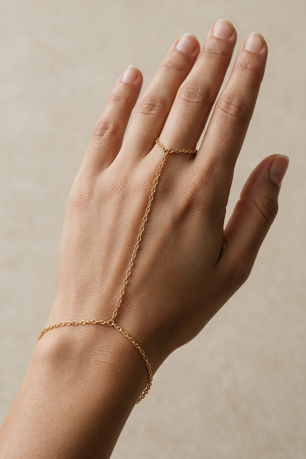 Golden Grace Handchain