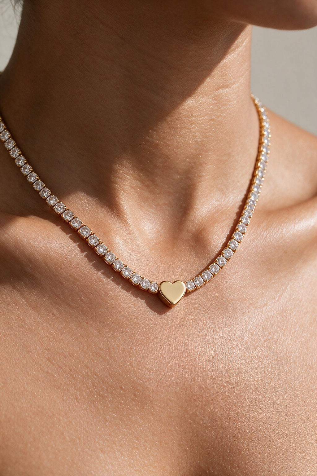 HEART TENNIS NECKLACE