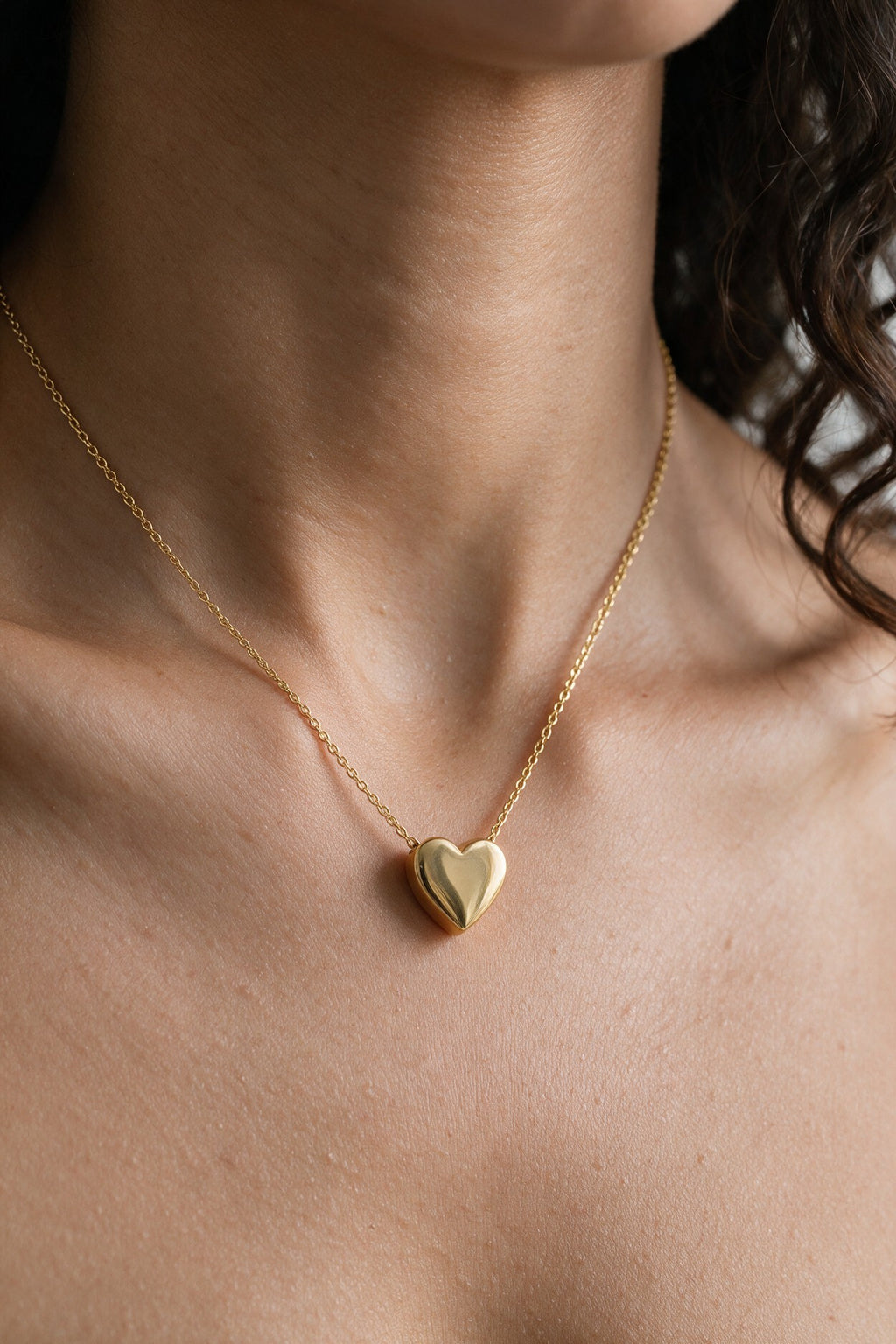 Heart Glow Necklace