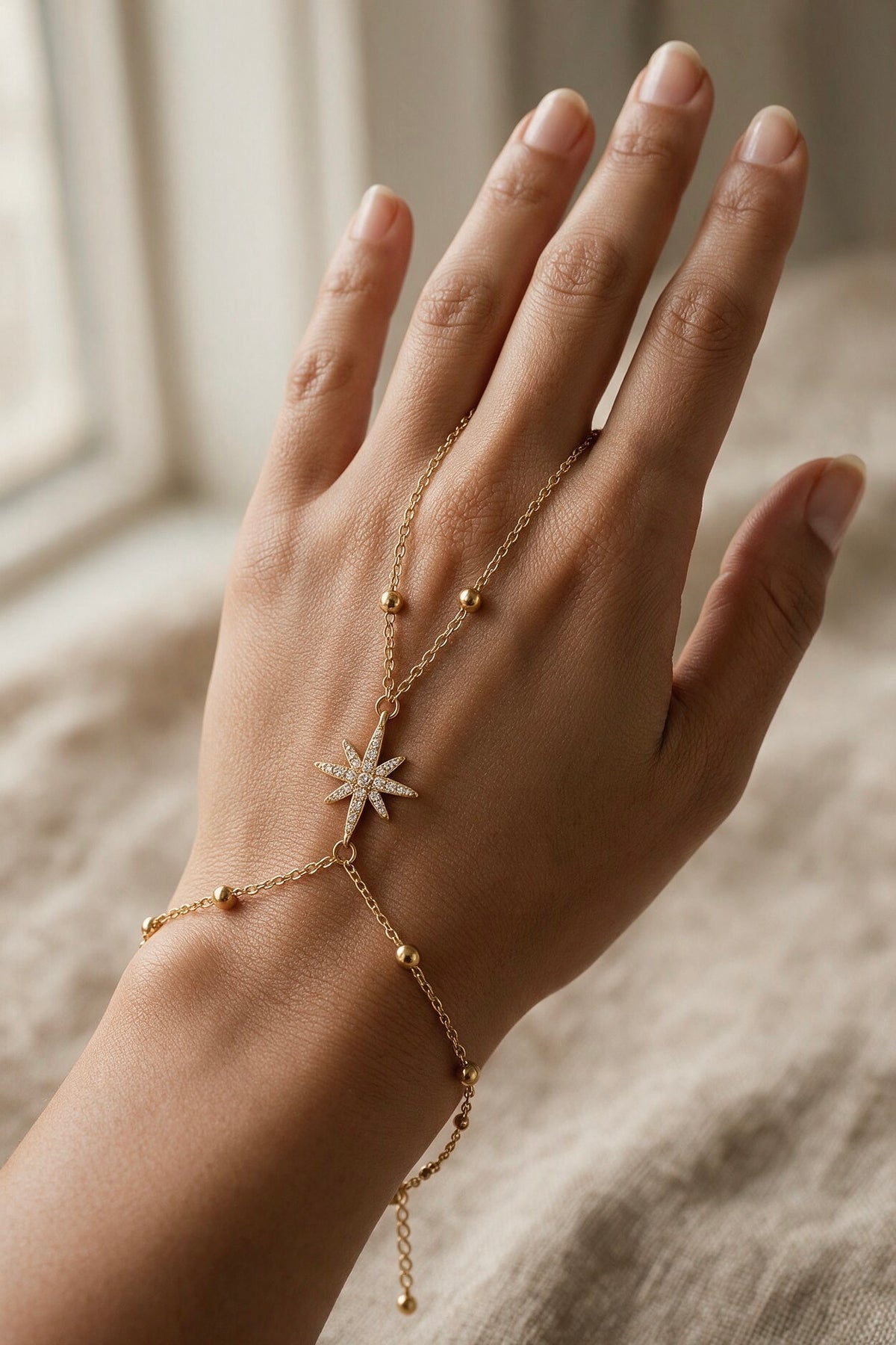 ALTAIR HANDCHAIN
